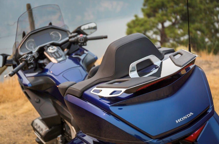 Accessories for store 2018 honda goldwing